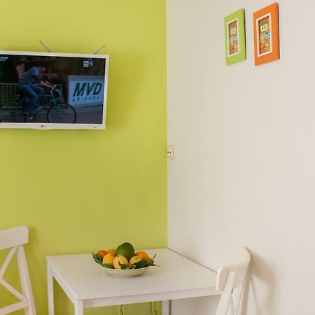 פורץ Studio And Apartment Nadia With Garden מראה חיצוני תמונה